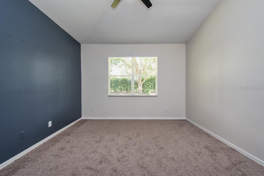 Listing photo id 12 for 11104 Holly Cone Drive