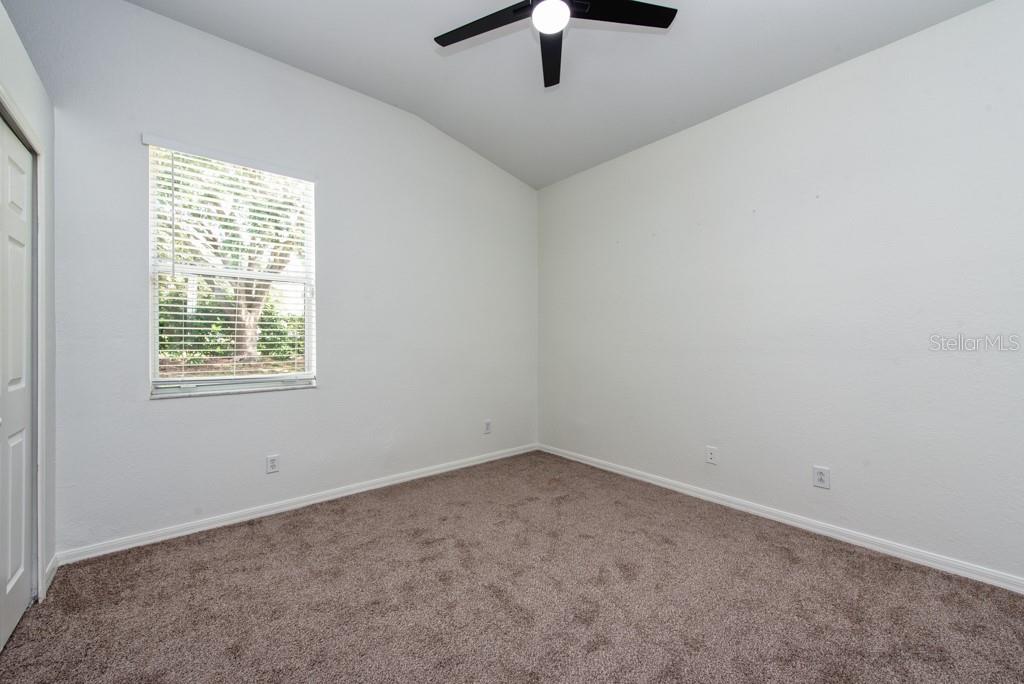 Listing photo id 15 for 11104 Holly Cone Drive