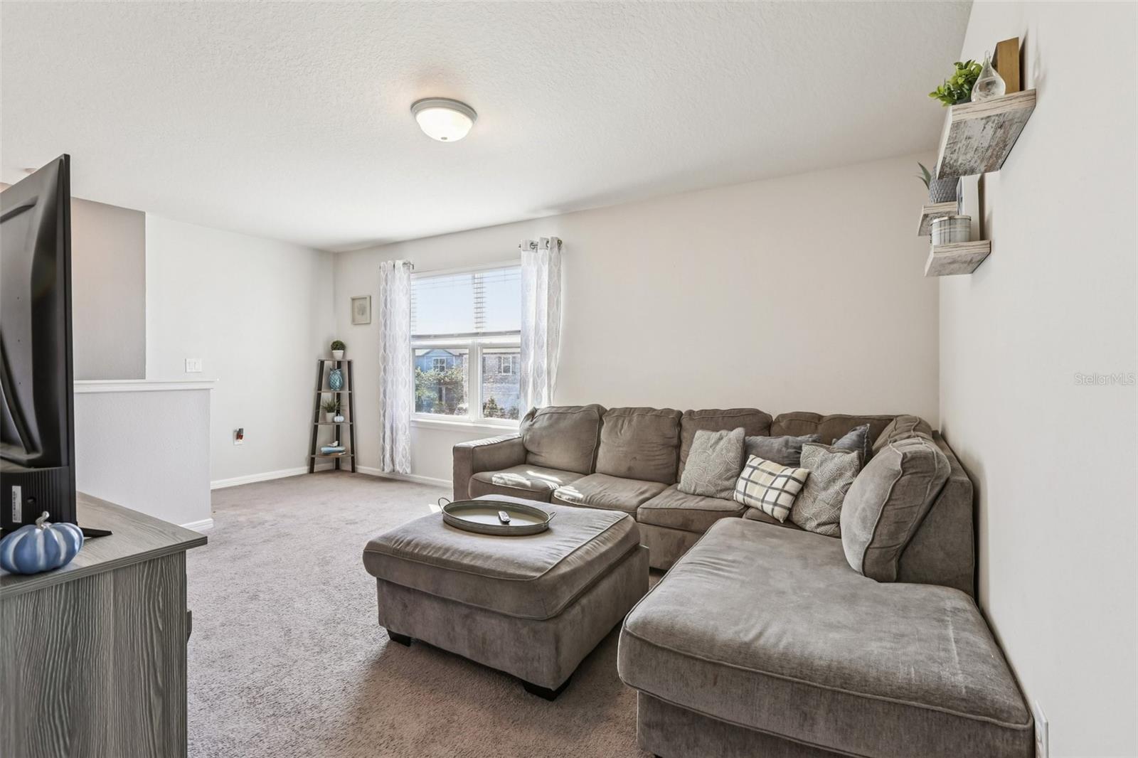 Image 33 of 68 For 29977 Marquette Avenue