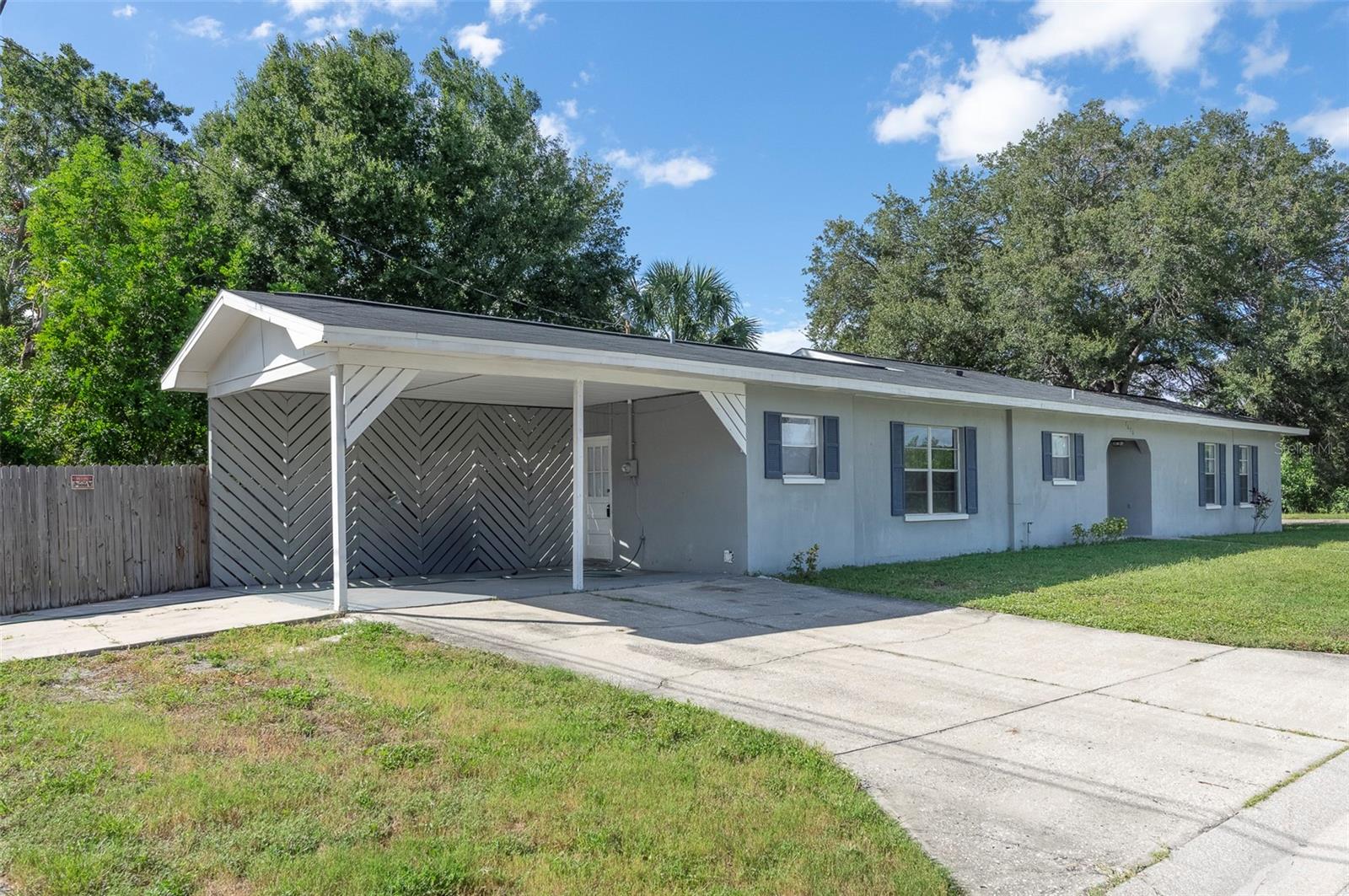 Details for 7670 8th Street N, ST PETERSBURG, FL 33702