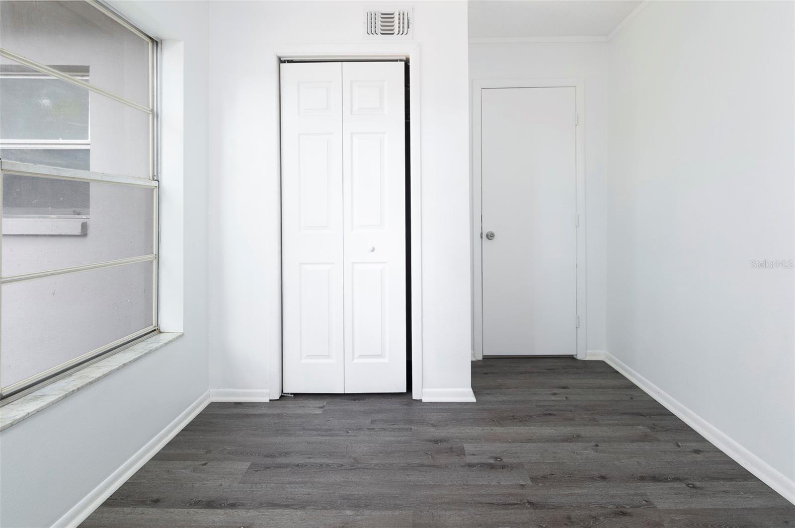 Image 13 of 30 For 7670 8th Street N