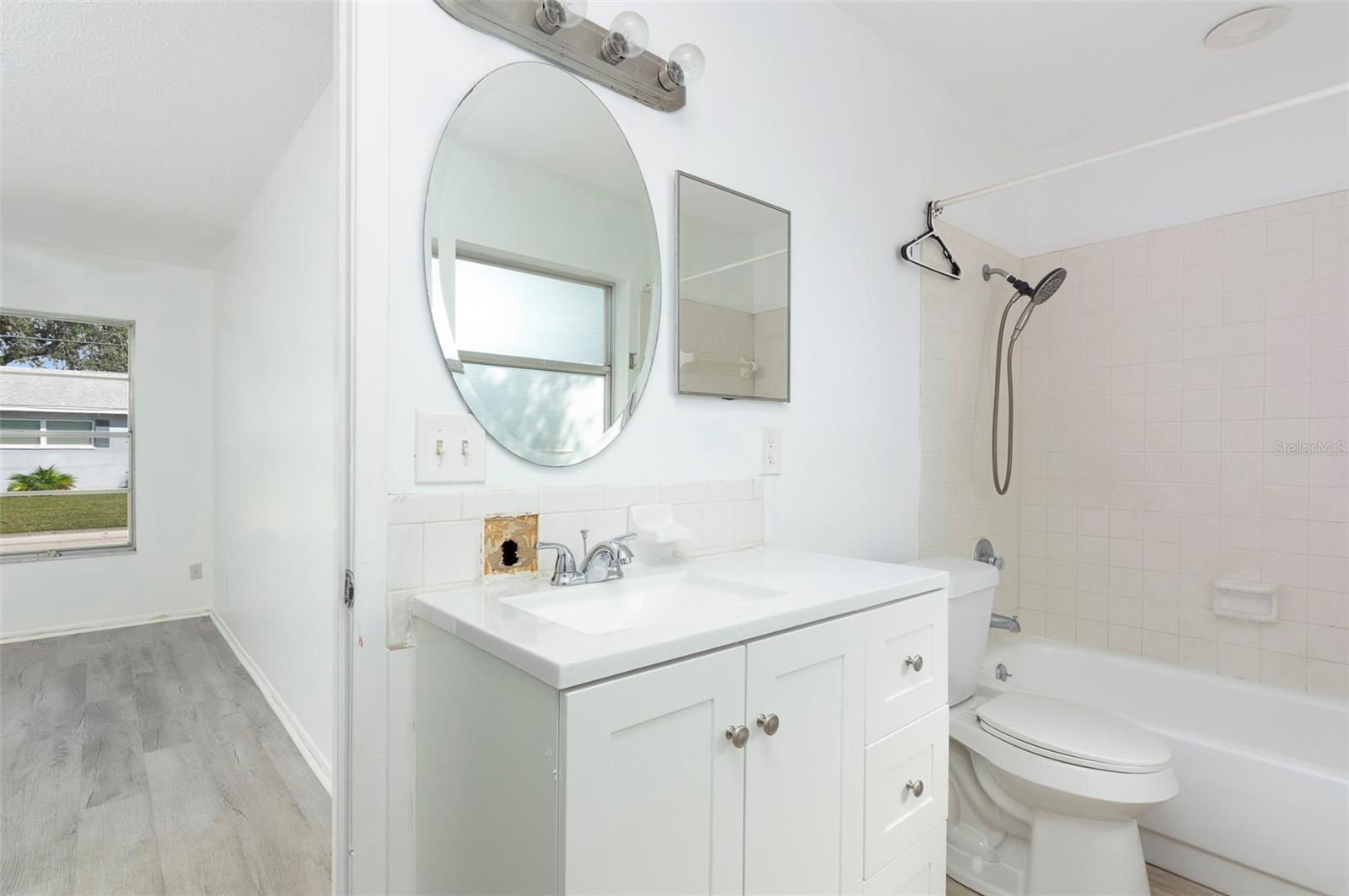 Image 22 of 30 For 7670 8th Street N