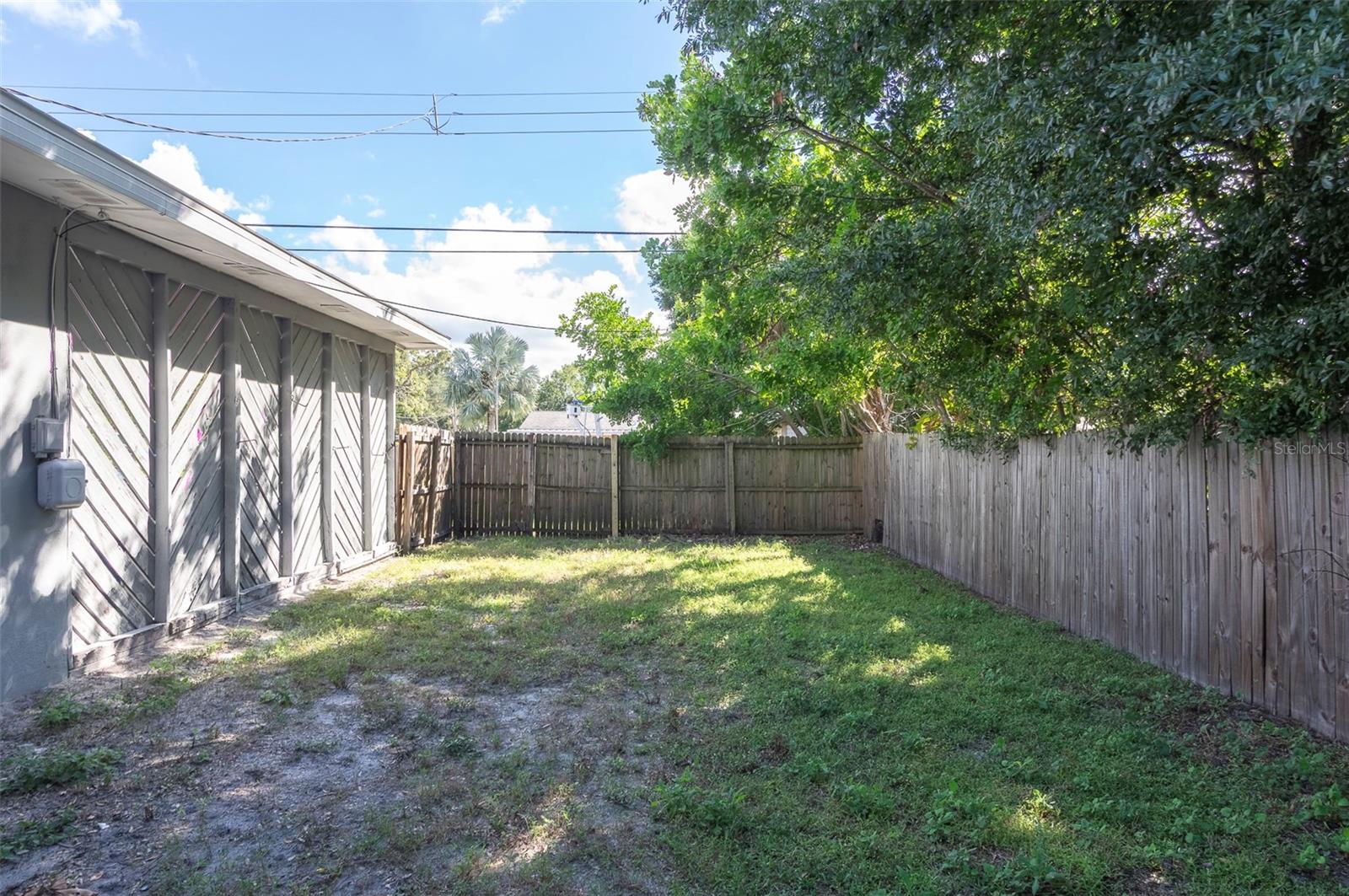 Image 24 of 30 For 7670 8th Street N