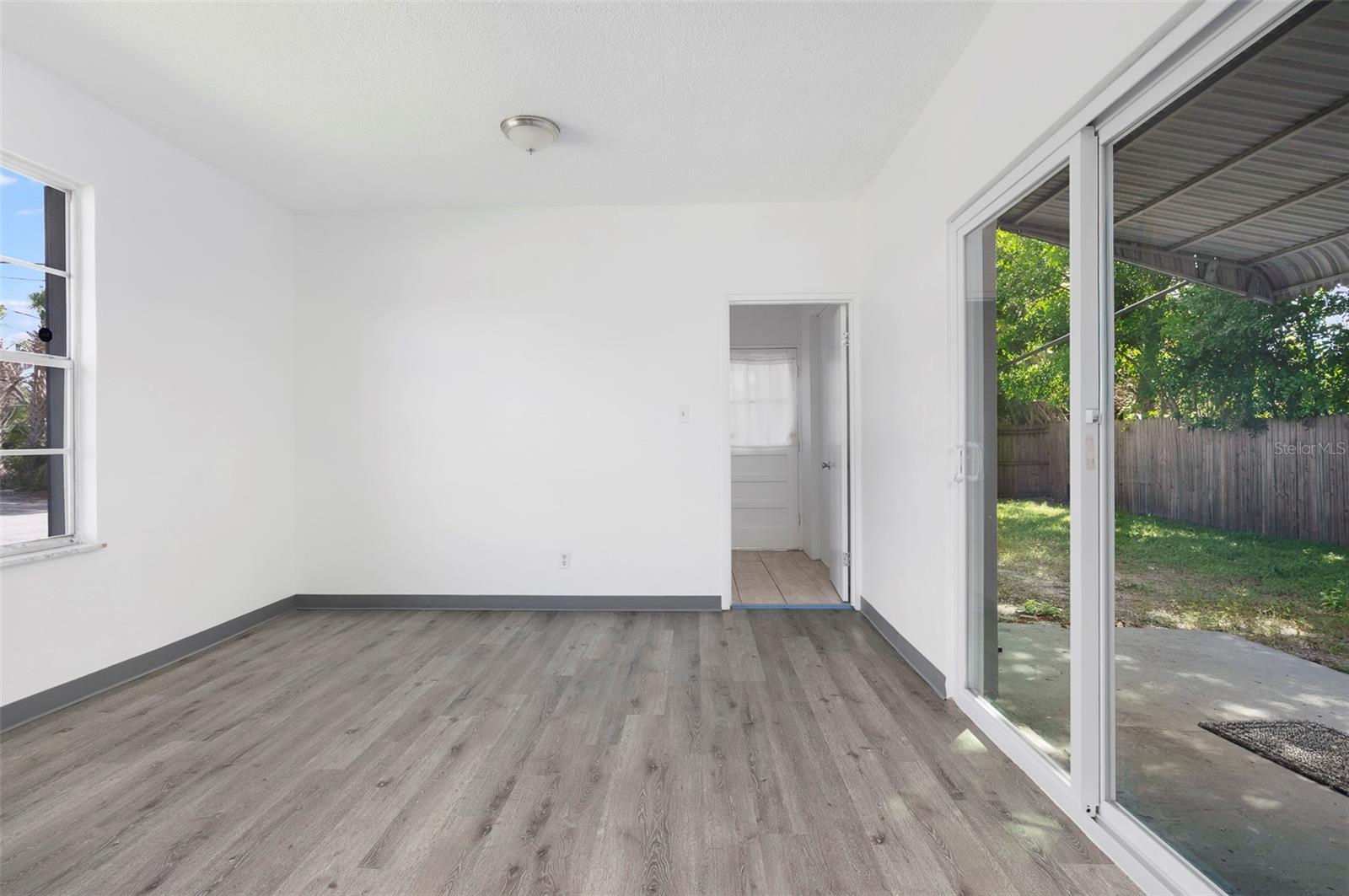 Image 8 of 30 For 7670 8th Street N