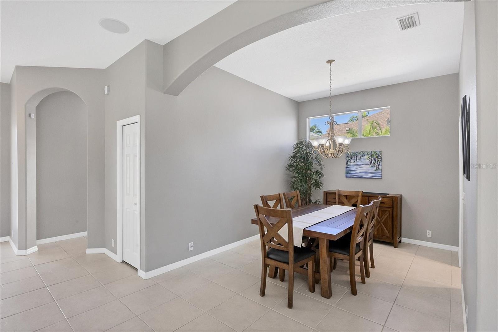 Image 23 of 74 For 159 Americas Cup Boulevard