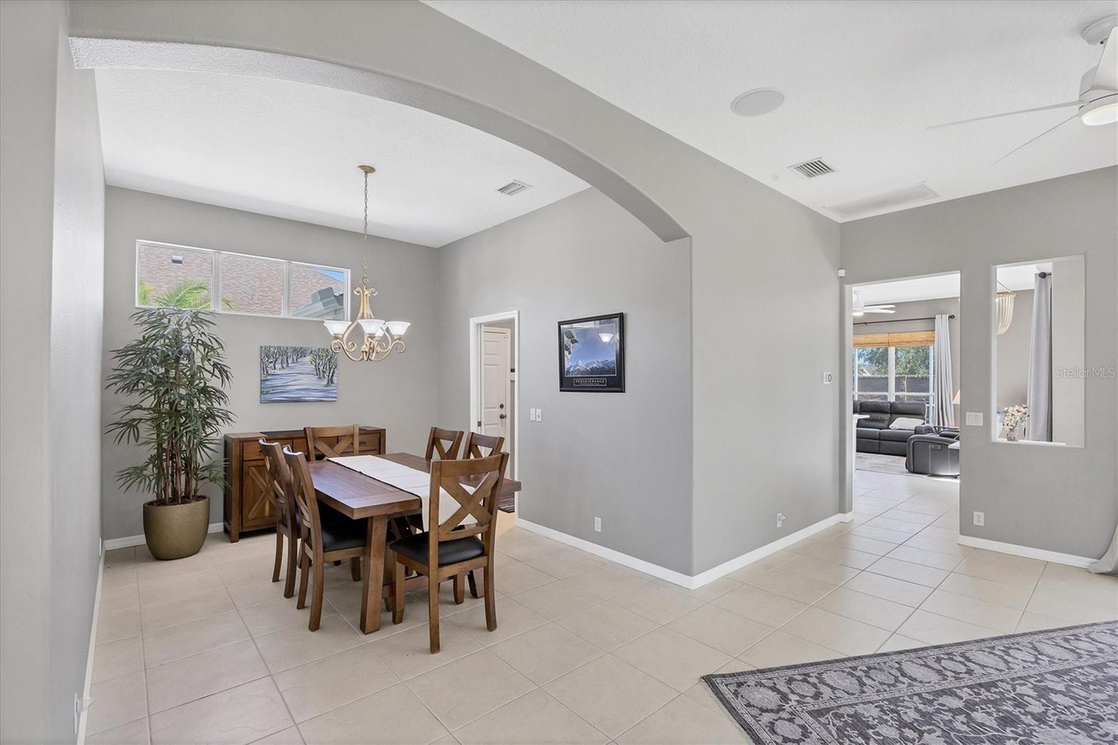 Image 24 of 74 For 159 Americas Cup Boulevard