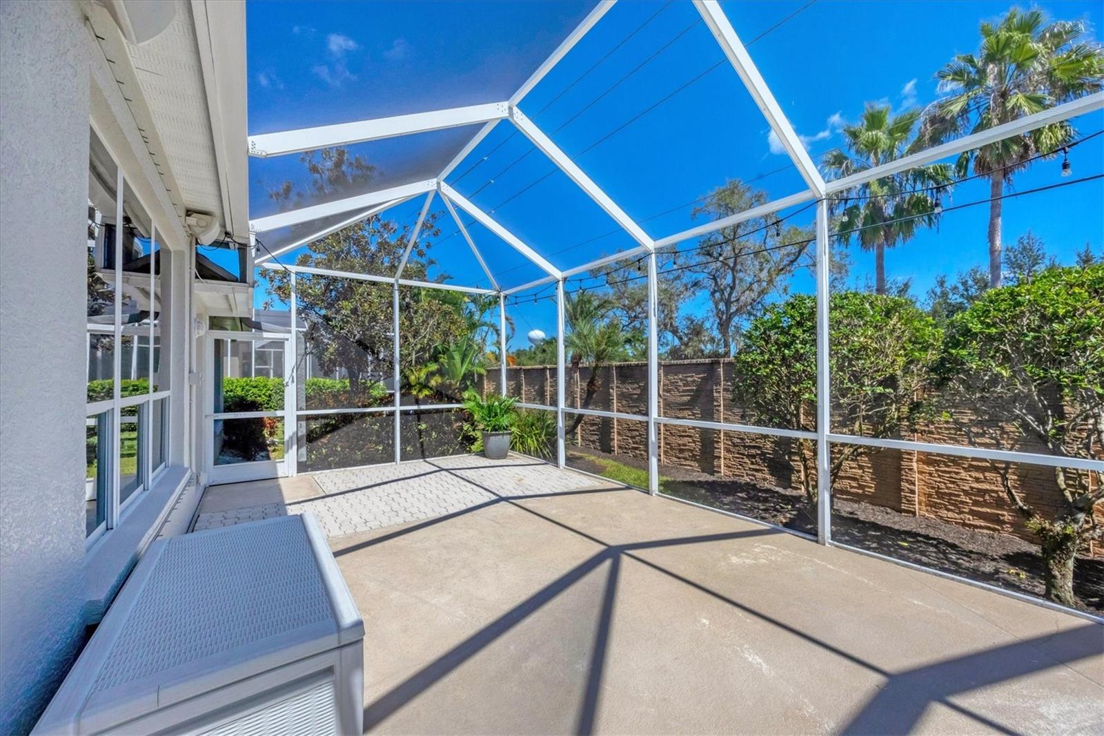 Image 50 of 74 For 159 Americas Cup Boulevard