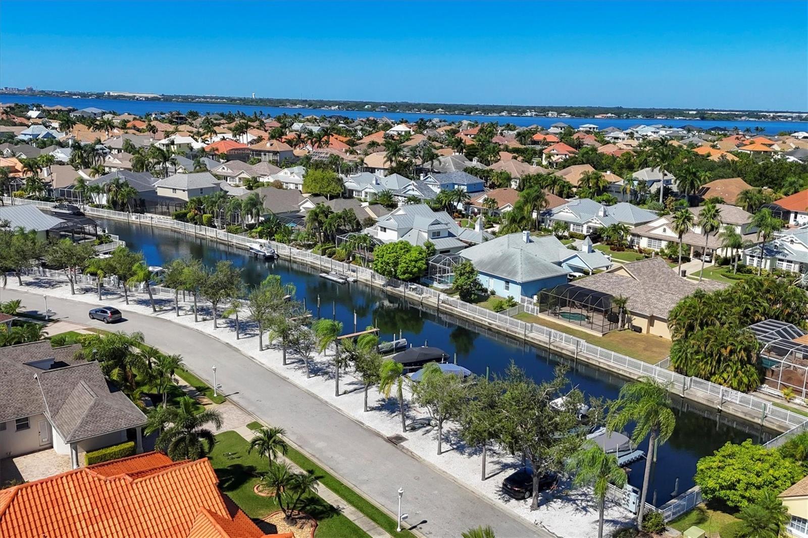 Image 55 of 74 For 159 Americas Cup Boulevard