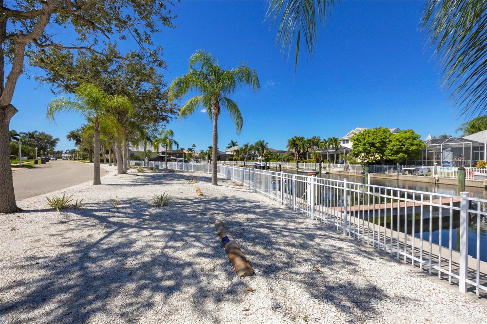 Image 56 of 74 For 159 Americas Cup Boulevard