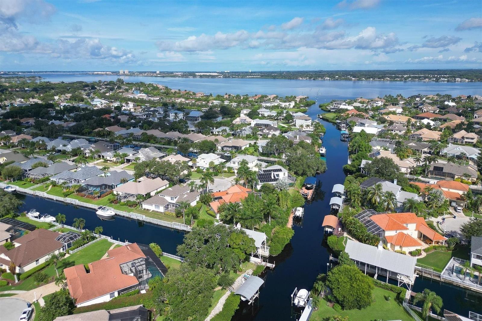 Image 6 of 74 For 159 Americas Cup Boulevard