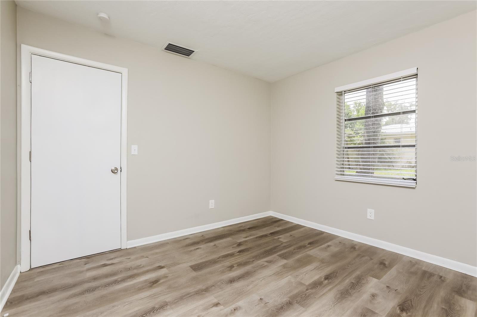 Image 12 of 16 For 1380 Gainesville Drive