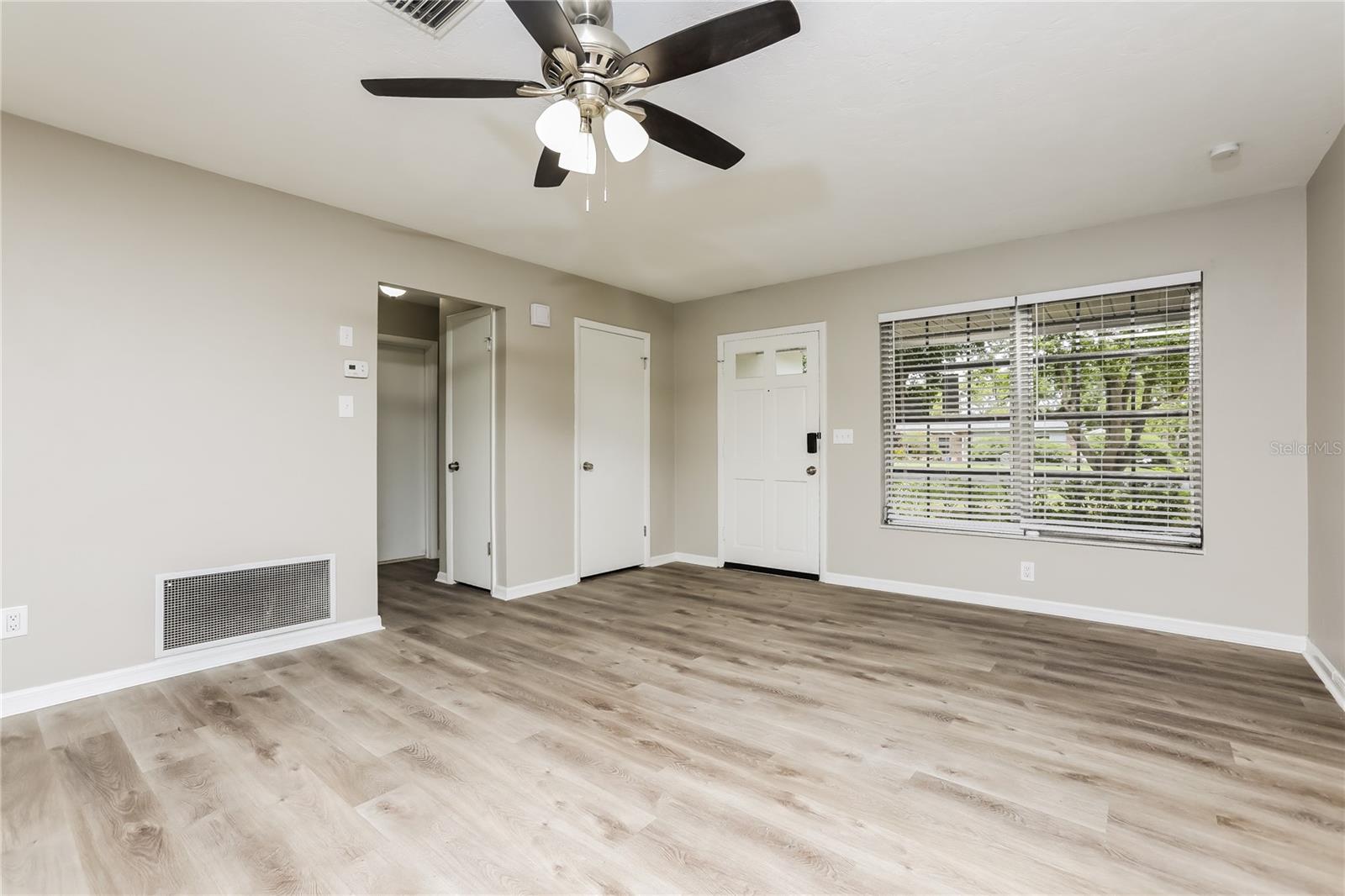 Image 2 of 16 For 1380 Gainesville Drive