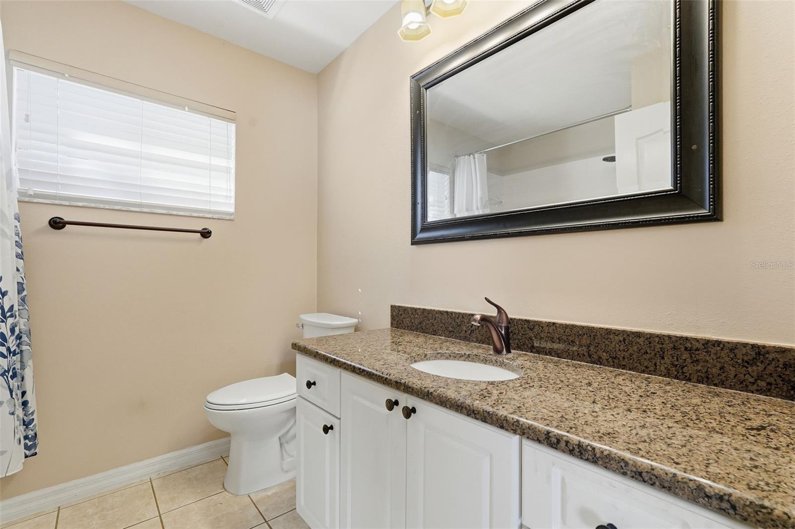 Listing photo id 28 for 2213 Towering Oaks Circle