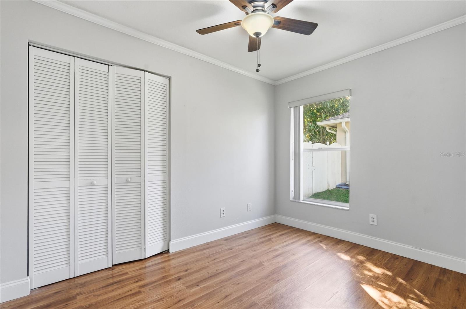 Listing photo id 30 for 2213 Towering Oaks Circle