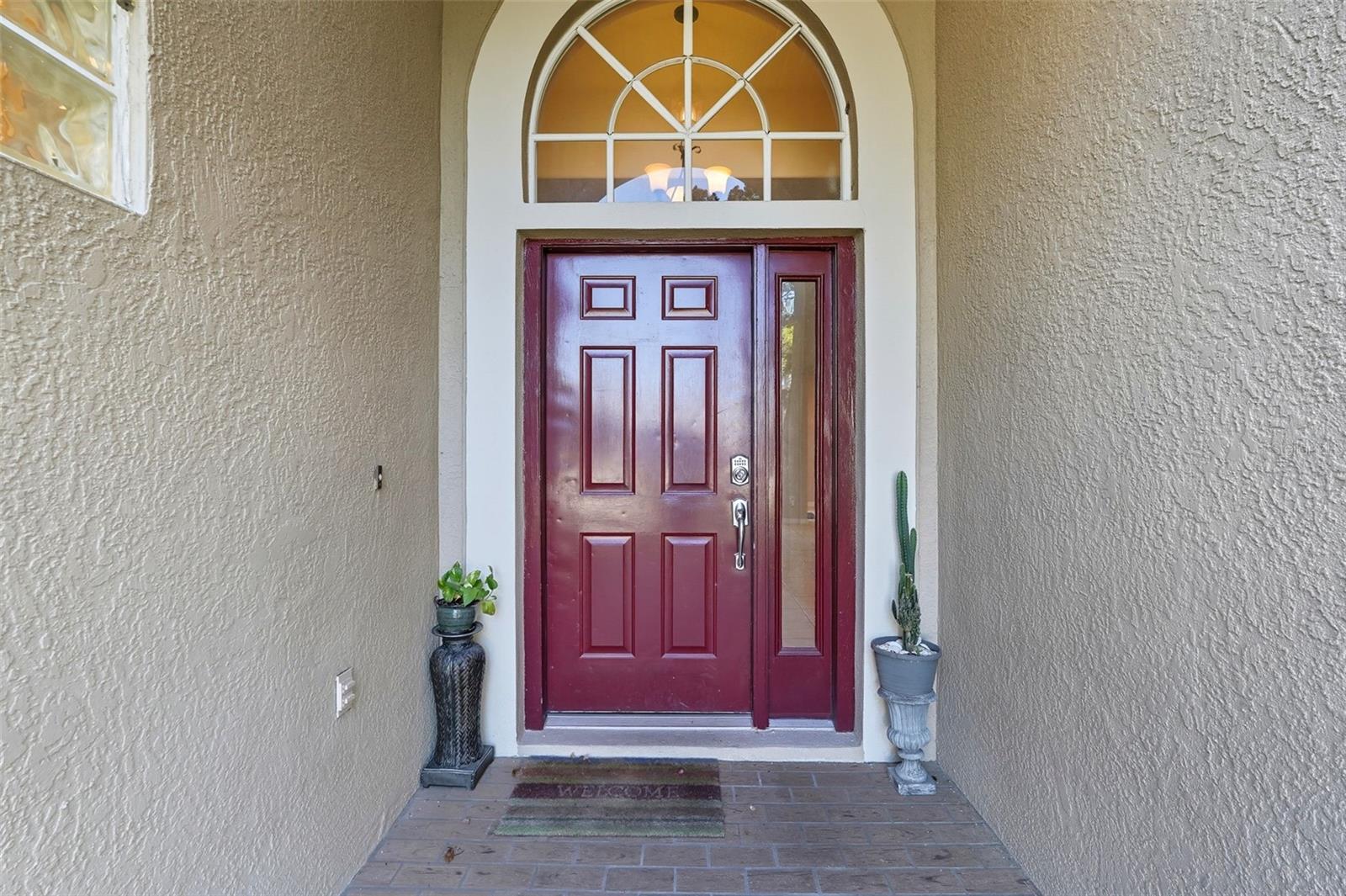 Listing photo id 2 for 2213 Towering Oaks Circle