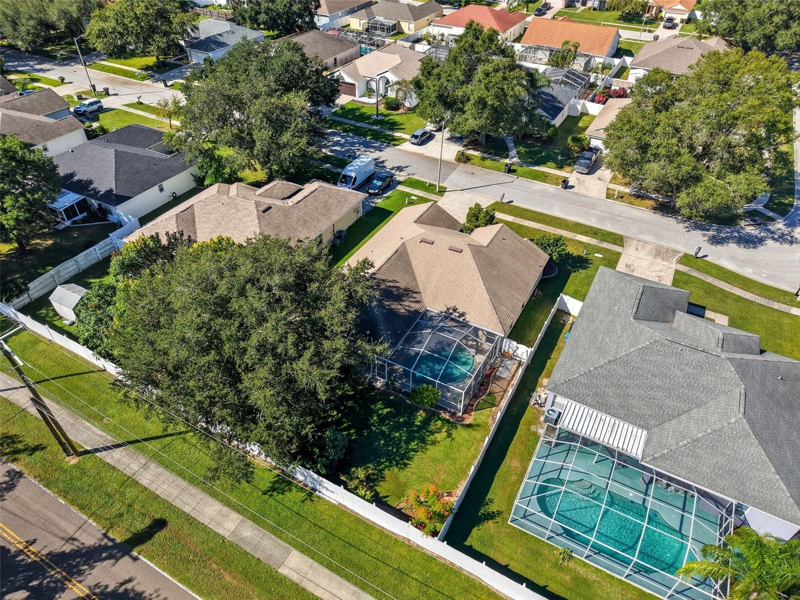 Listing photo id 60 for 2213 Towering Oaks Circle