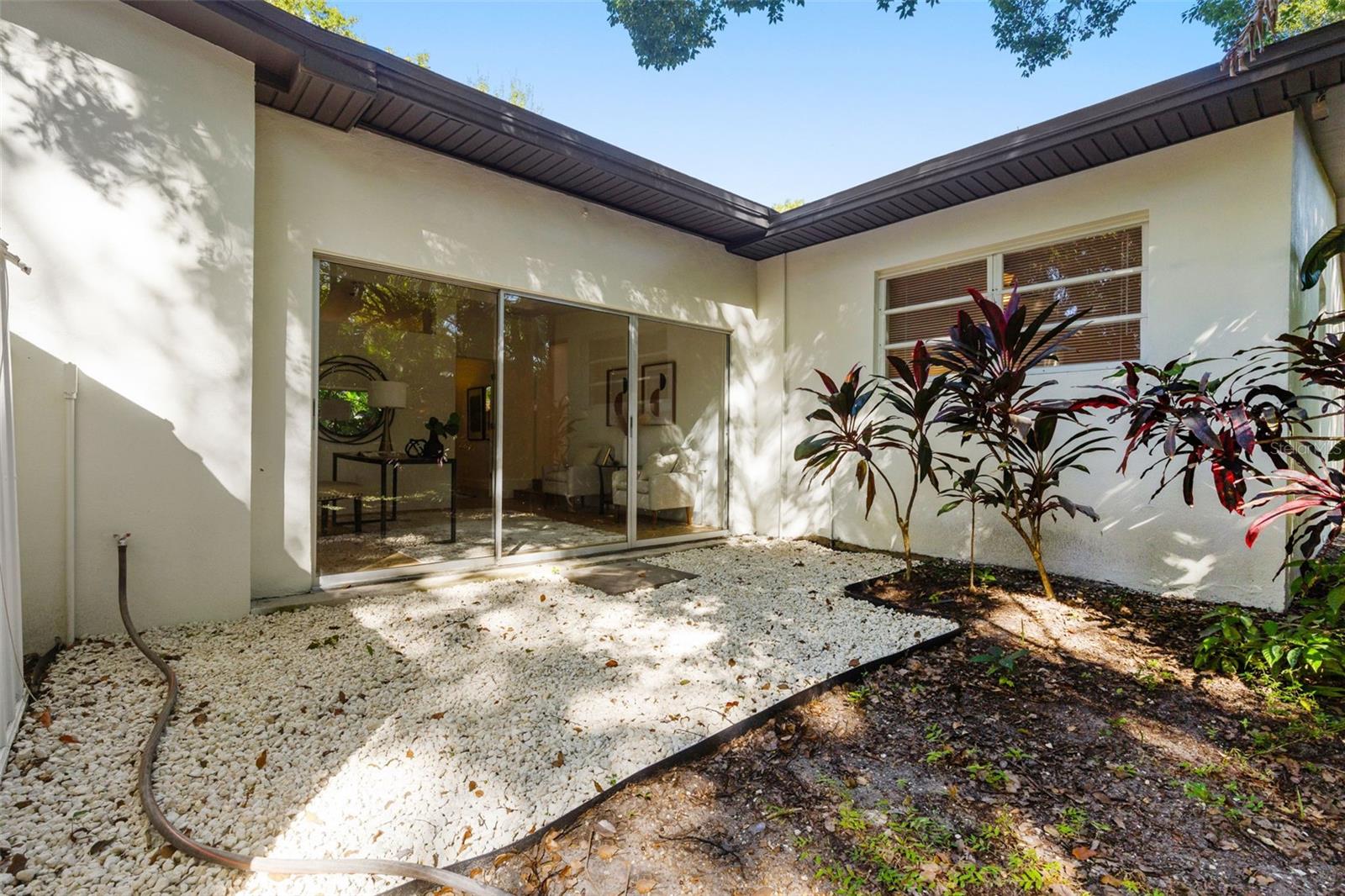 Image 28 of 29 For 145 Velma Drive W