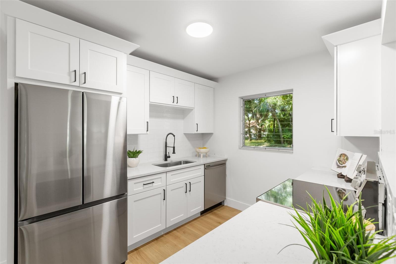 Image 8 of 29 For 145 Velma Drive W