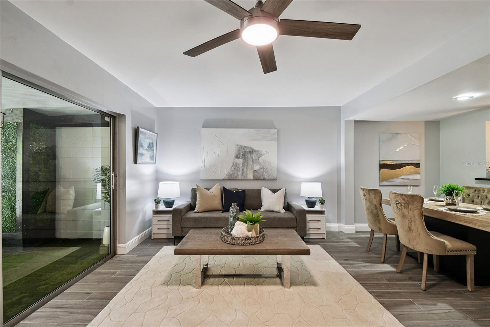 Listing photo id 12 for 2553 Maryland Avenue