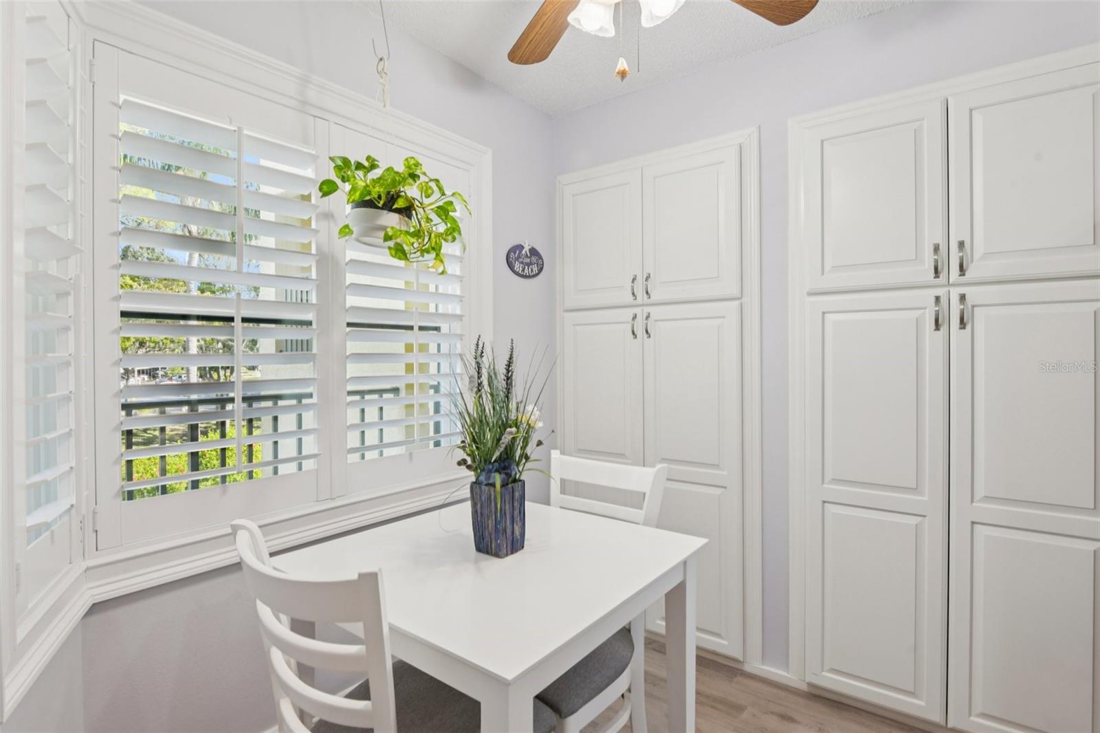 Image 11 of 85 For 5849 Park Street N 202