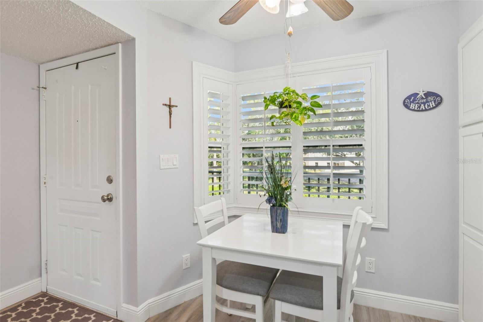 Image 12 of 85 For 5849 Park Street N 202