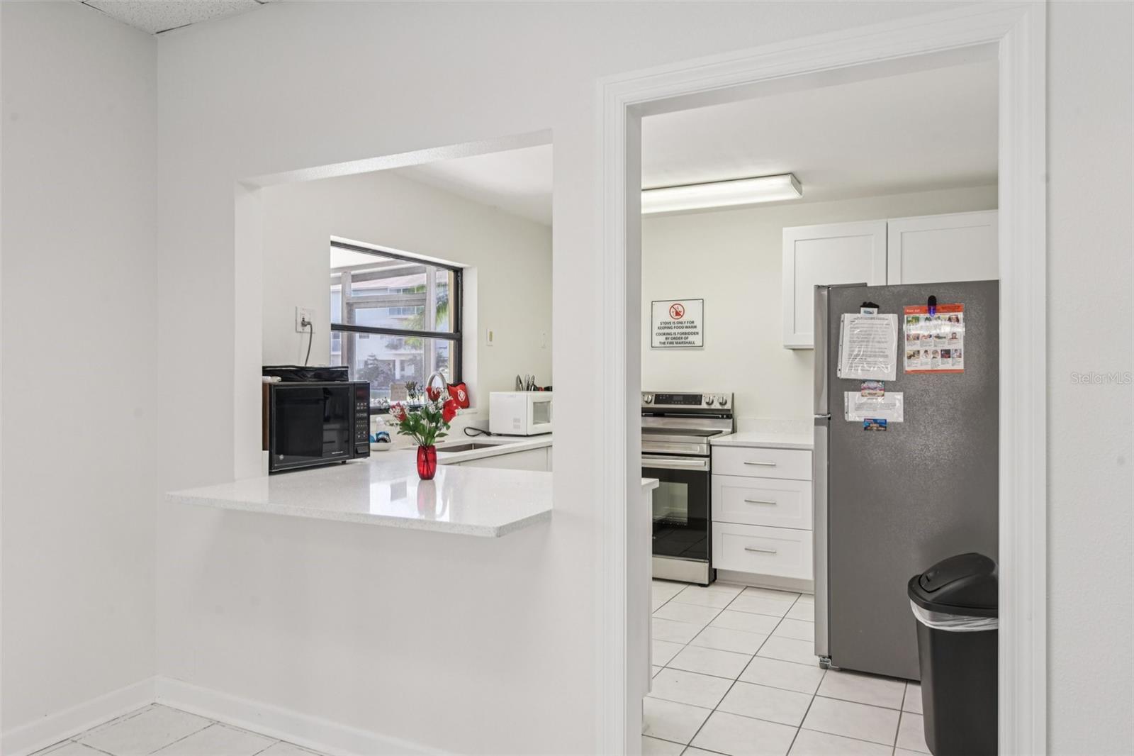 Image 71 of 85 For 5849 Park Street N 202