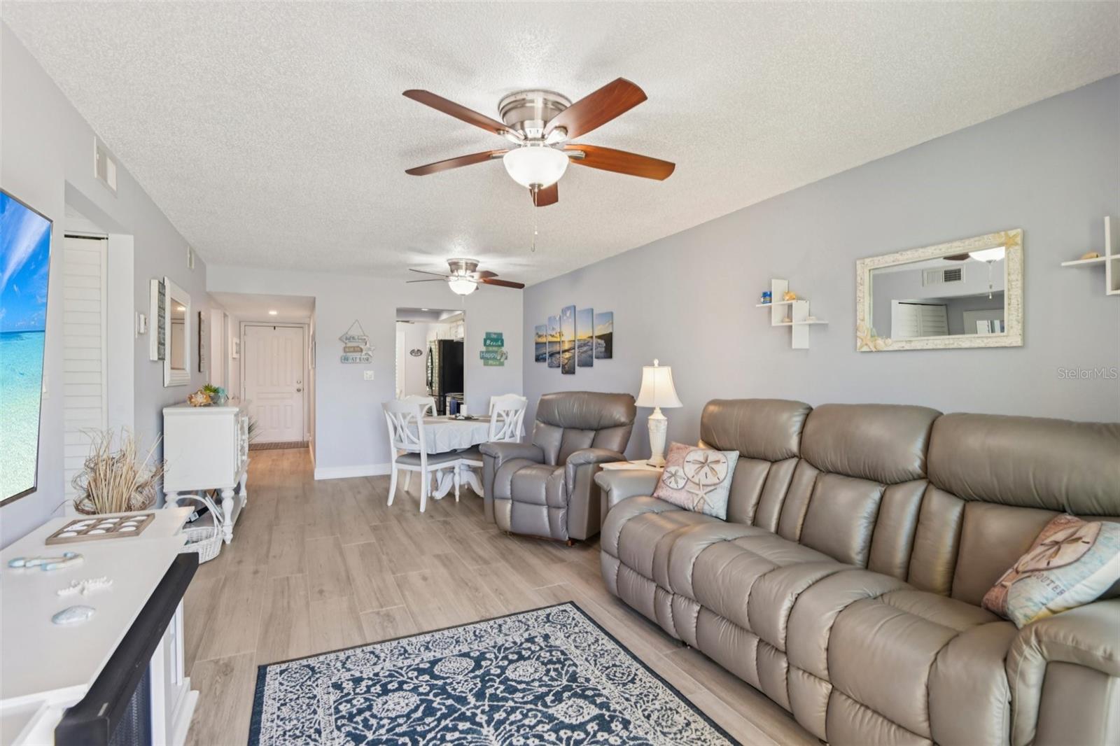 Image 9 of 85 For 5849 Park Street N 202