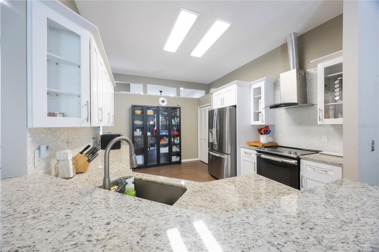 Image 15 of 40 For 18520 Ambly Lane