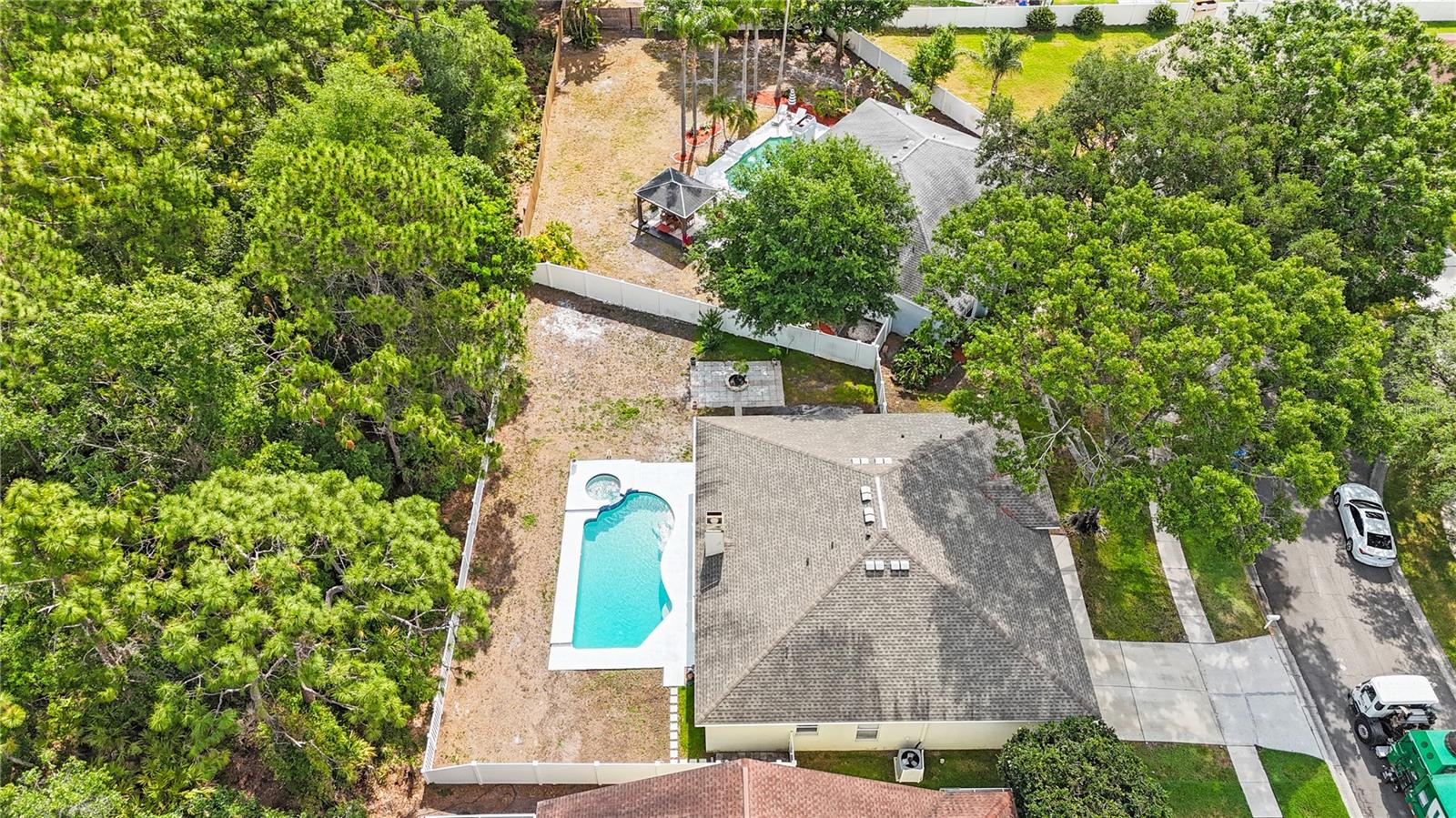 Image 37 of 40 For 18520 Ambly Lane