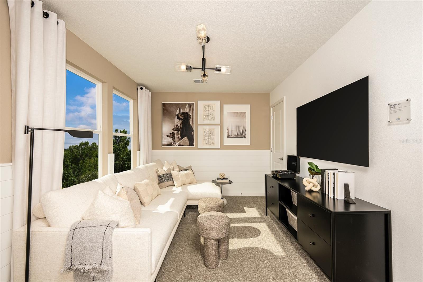 Image 11 of 21 For 3760 Hornbeam Road