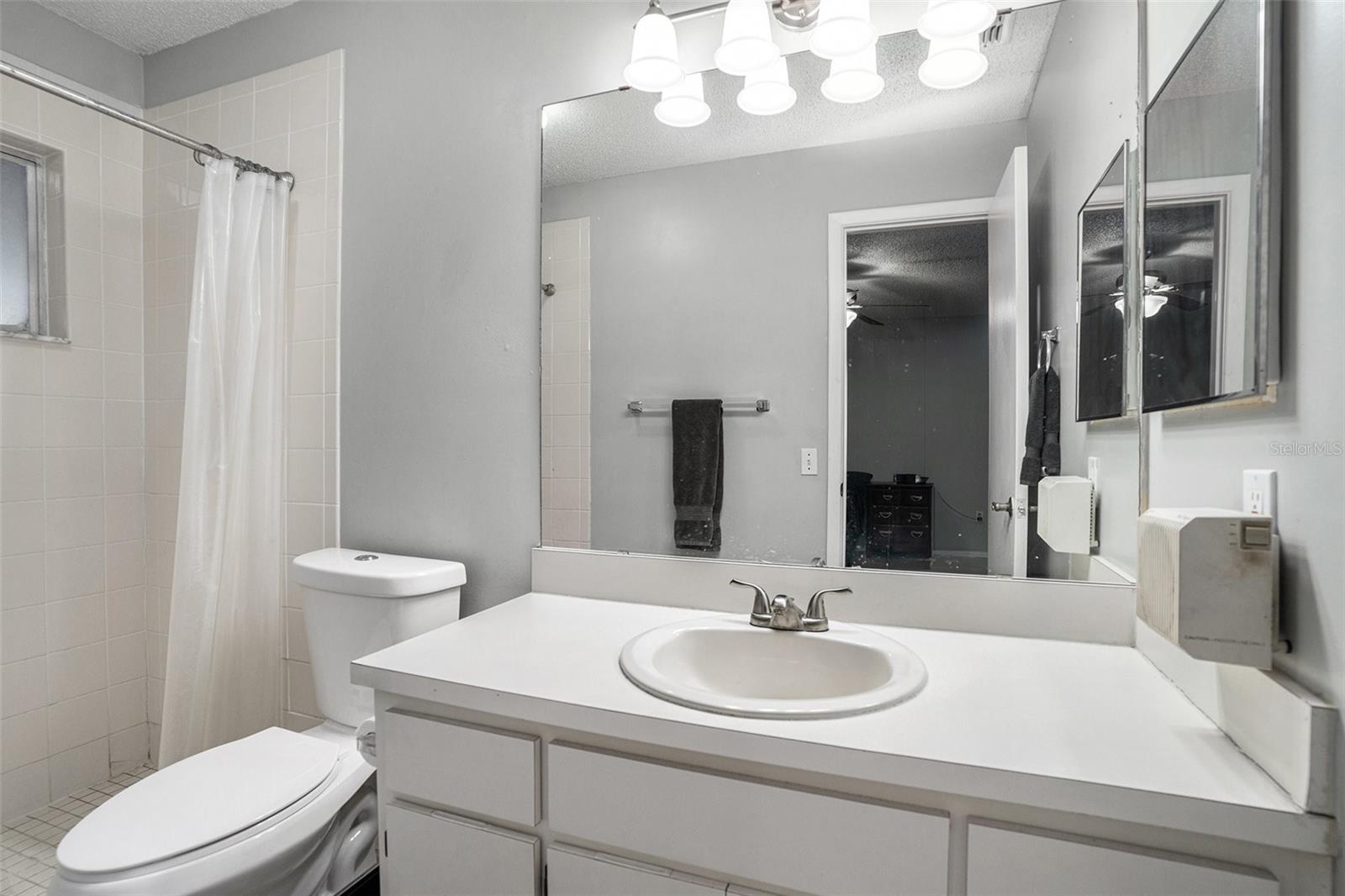 Image 15 of 27 For 2013 Shadow Pine Drive