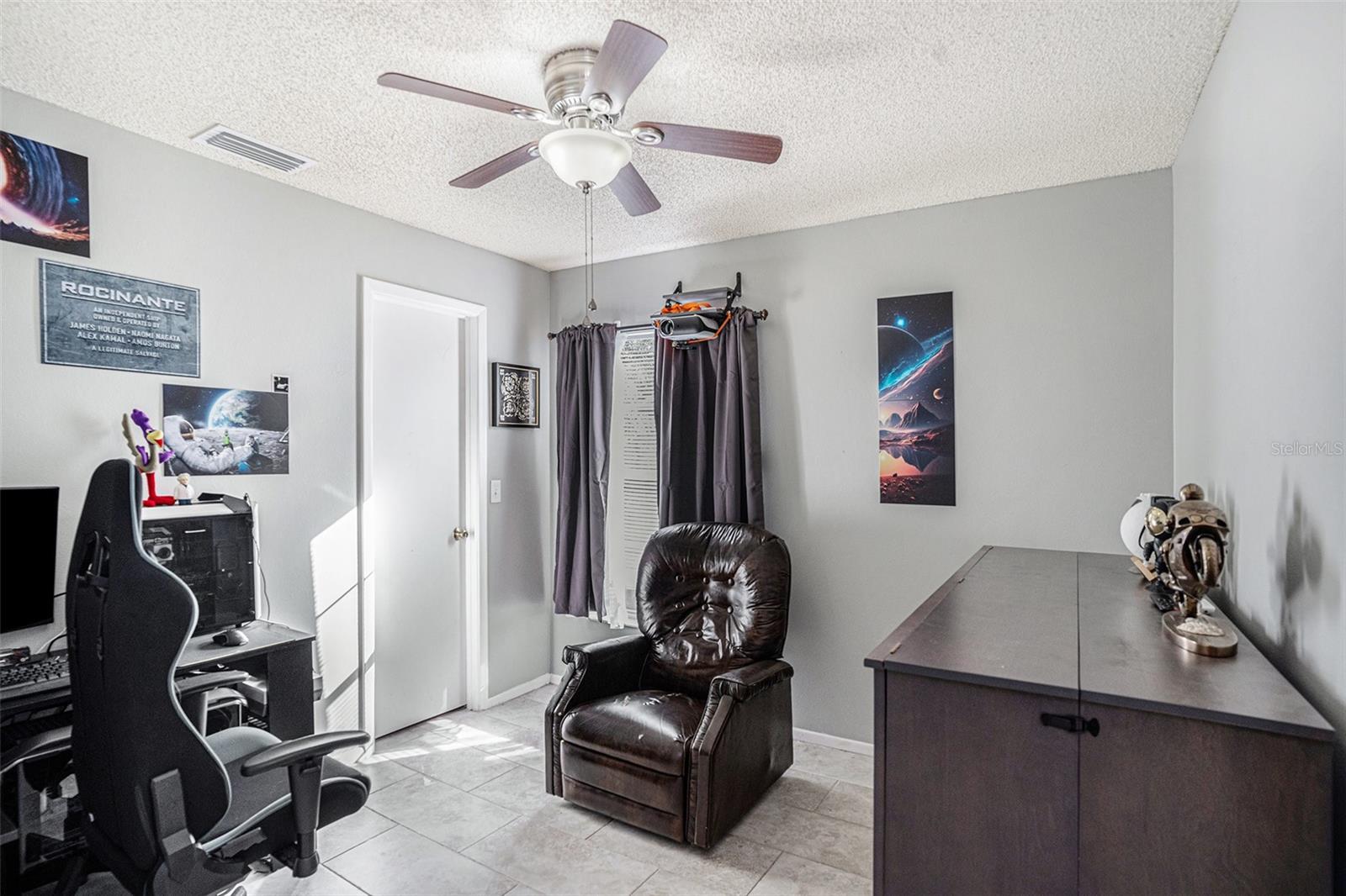 Image 19 of 27 For 2013 Shadow Pine Drive