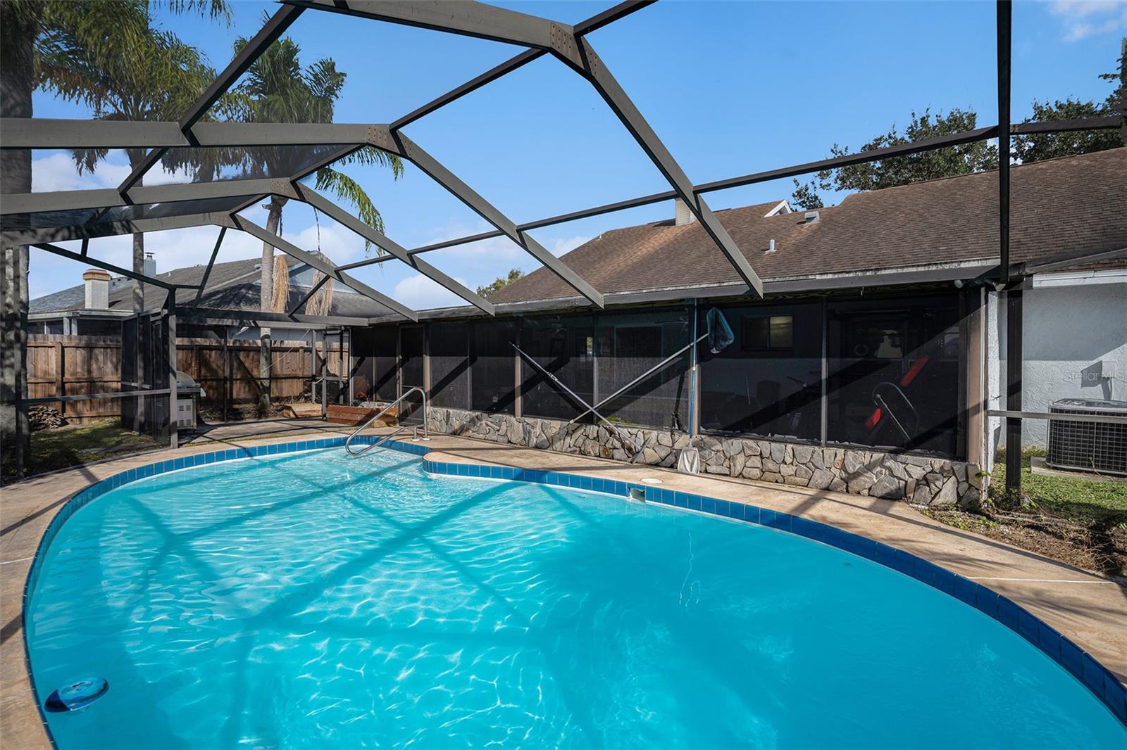 Image 24 of 27 For 2013 Shadow Pine Drive