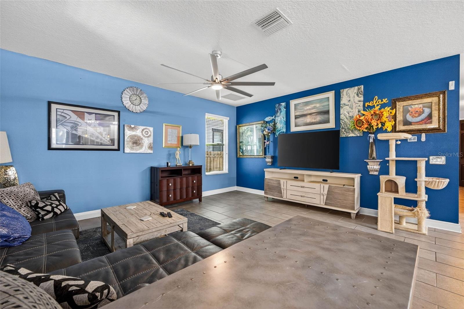 Image 16 of 47 For 3059 3rd Avenue N