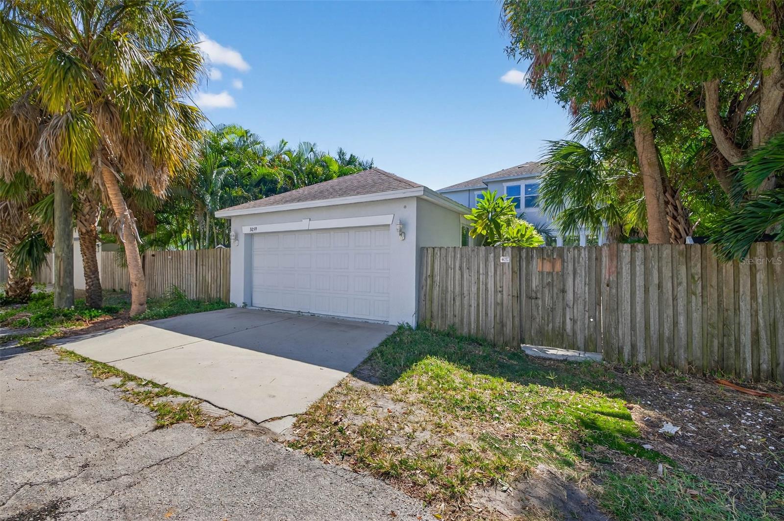Image 37 of 47 For 3059 3rd Avenue N
