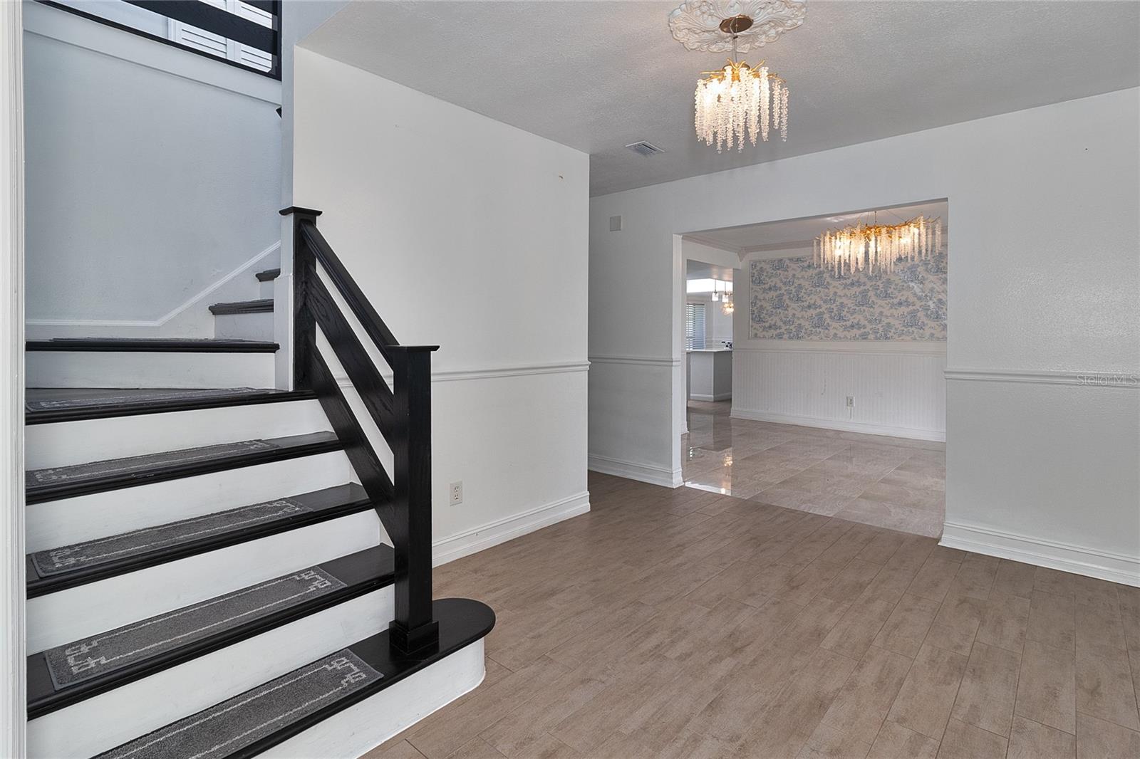 Image 14 of 59 For 4405 Honeybrook Circle