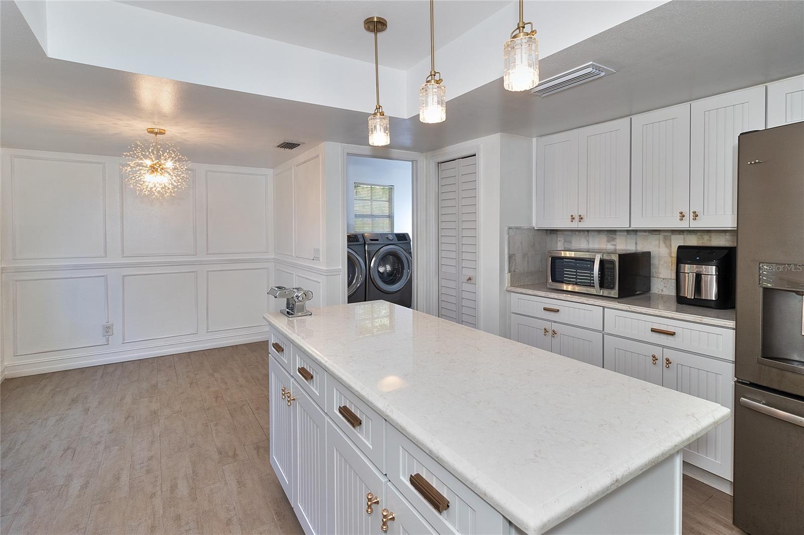 Image 31 of 59 For 4405 Honeybrook Circle