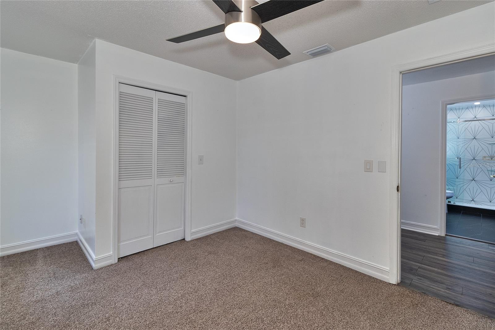 Image 39 of 59 For 4405 Honeybrook Circle
