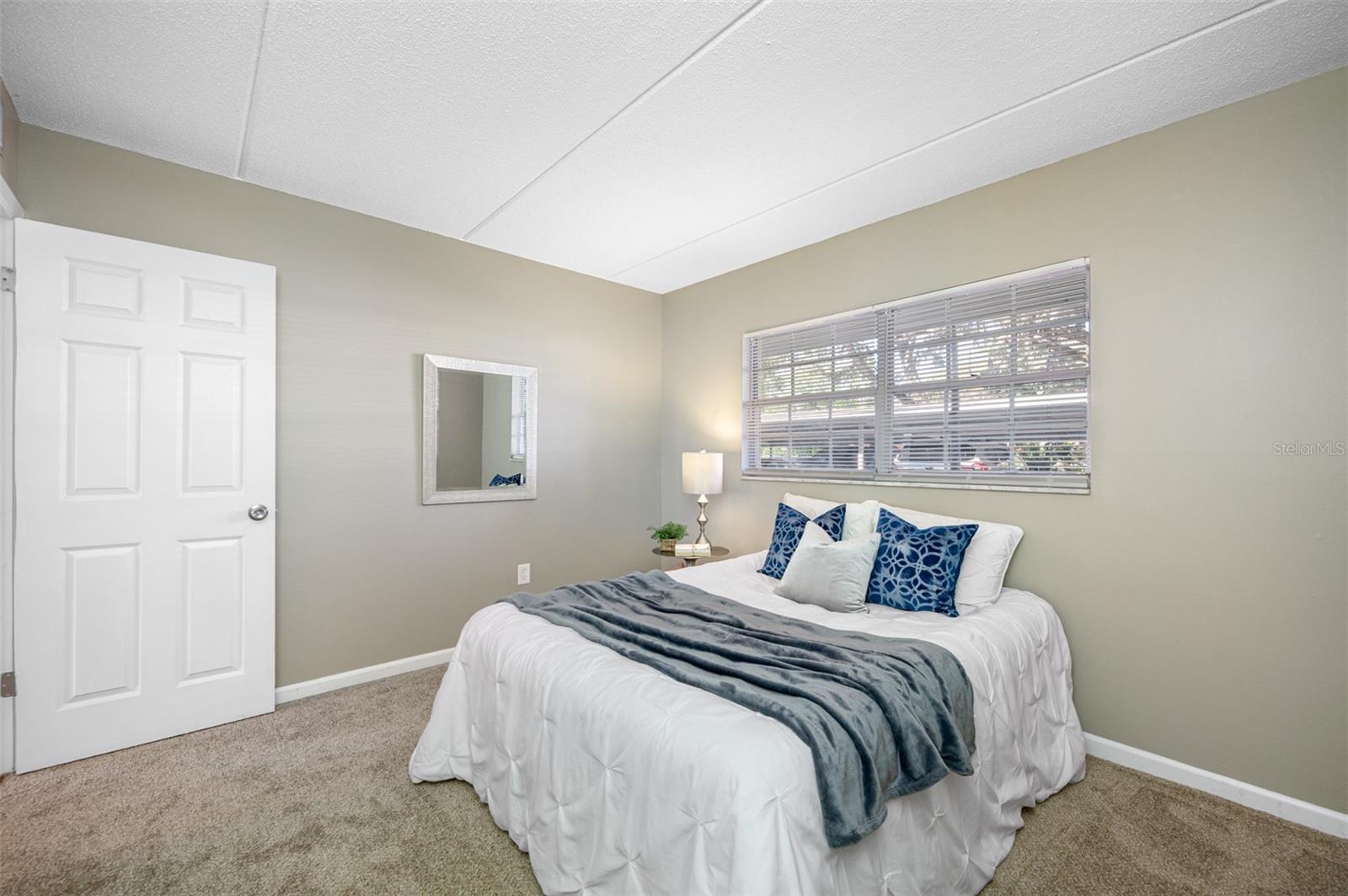 Image 20 of 34 For 821 Deleon Court 103
