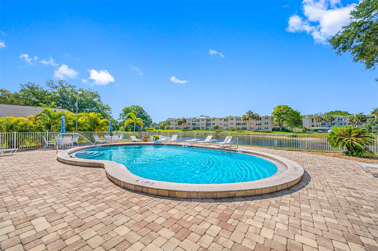 Image 27 of 34 For 821 Deleon Court 103