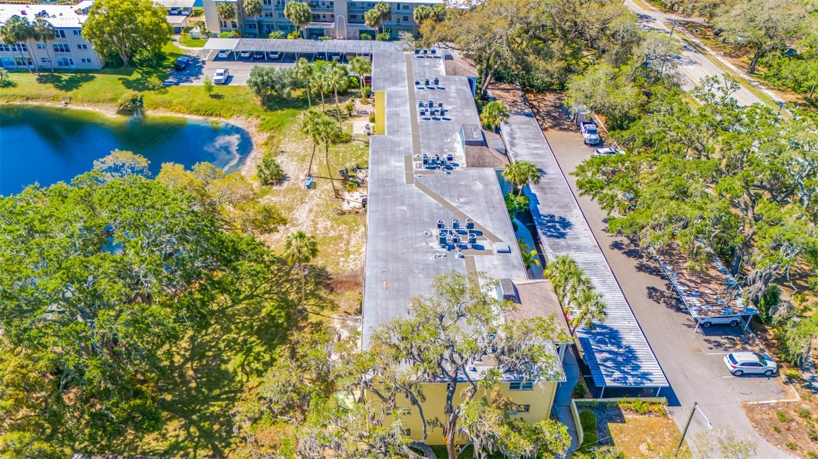 Image 33 of 34 For 821 Deleon Court 103