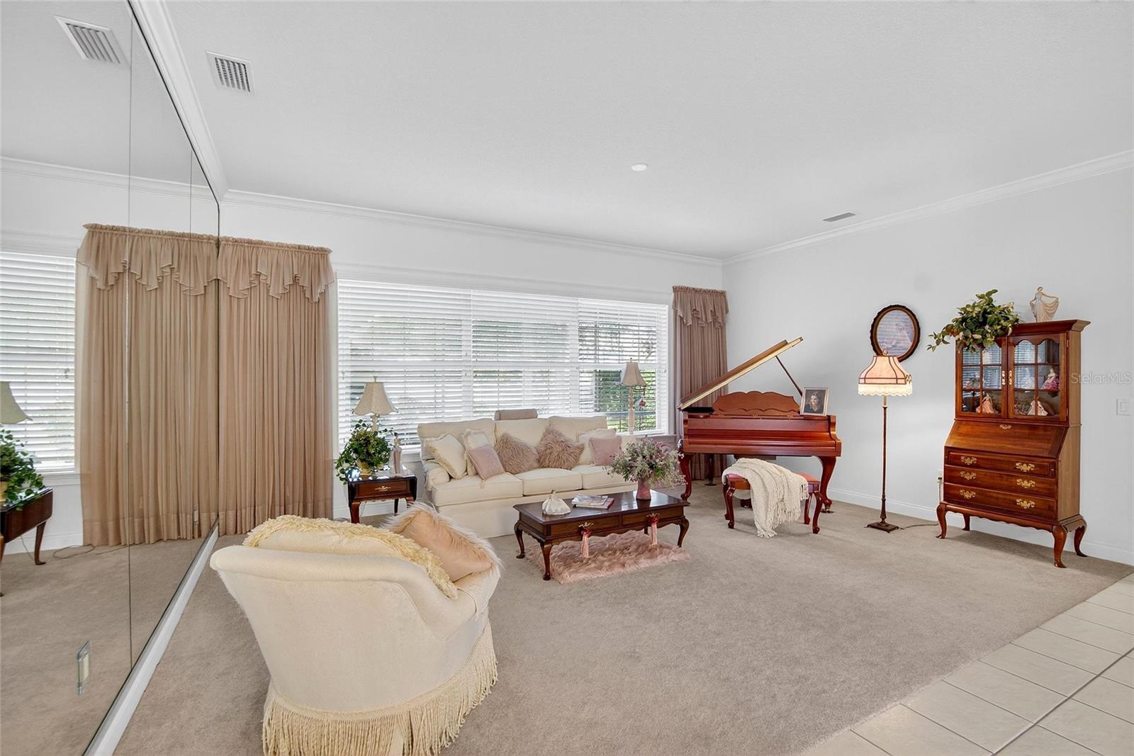 Image 11 of 62 For 940 Ashton Oaks Circle