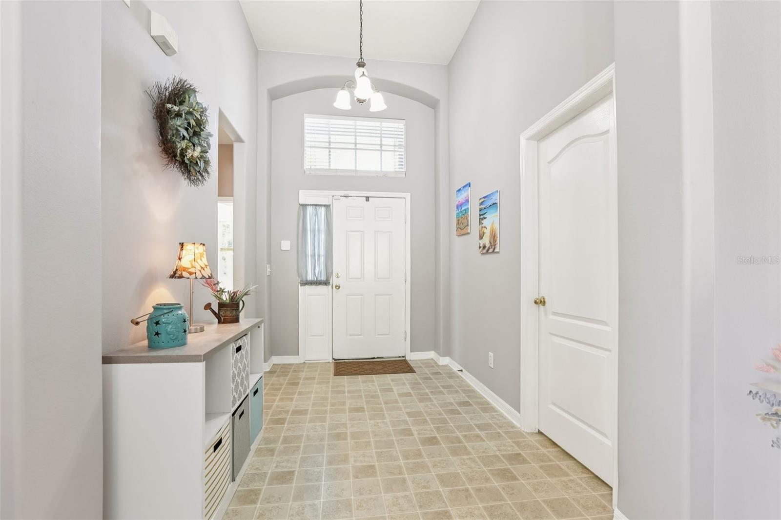 Listing photo id 10 for 7924 Moccasin Trail Drive