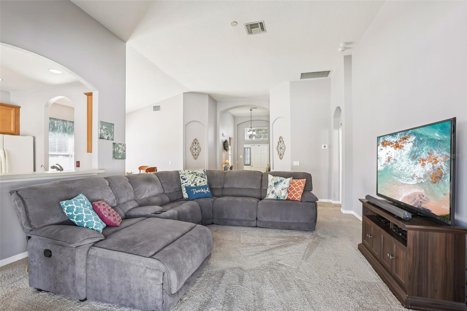 Listing photo id 13 for 7924 Moccasin Trail Drive