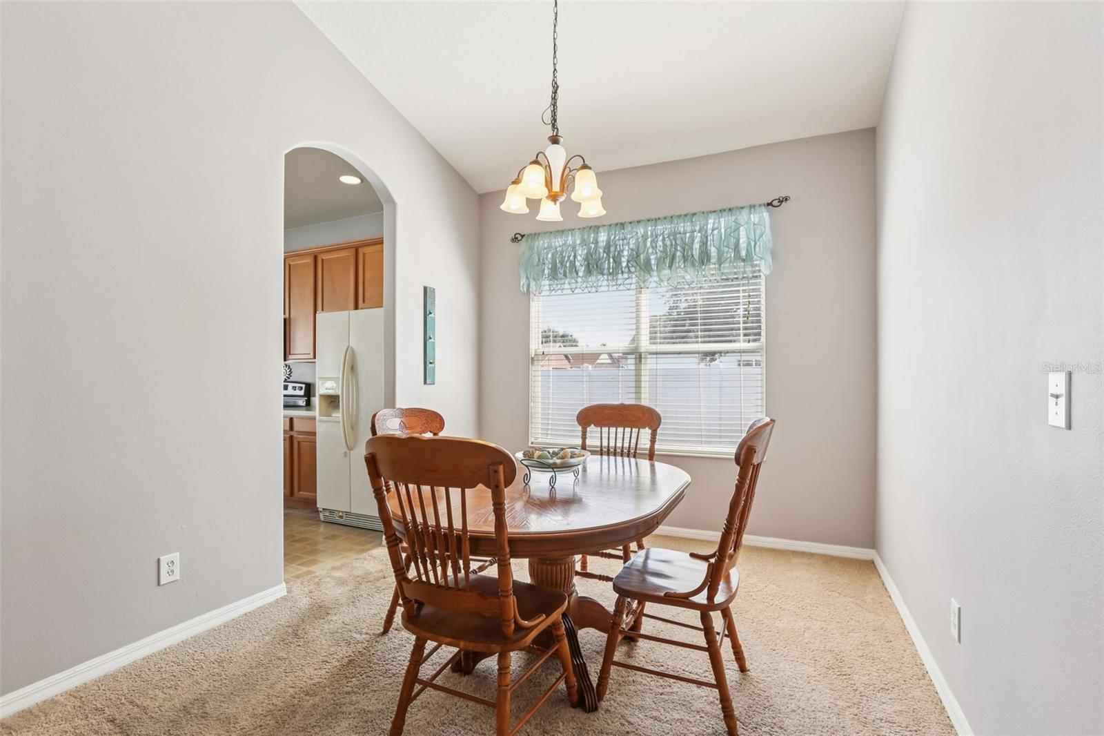 Listing photo id 15 for 7924 Moccasin Trail Drive