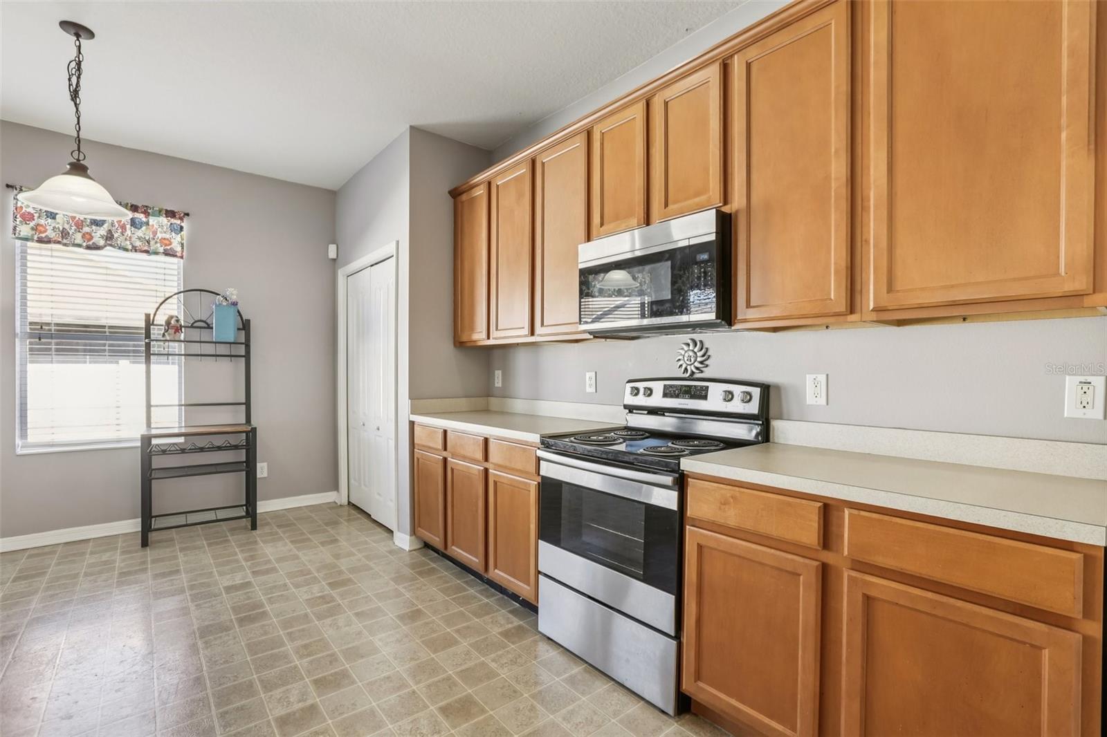 Listing photo id 18 for 7924 Moccasin Trail Drive