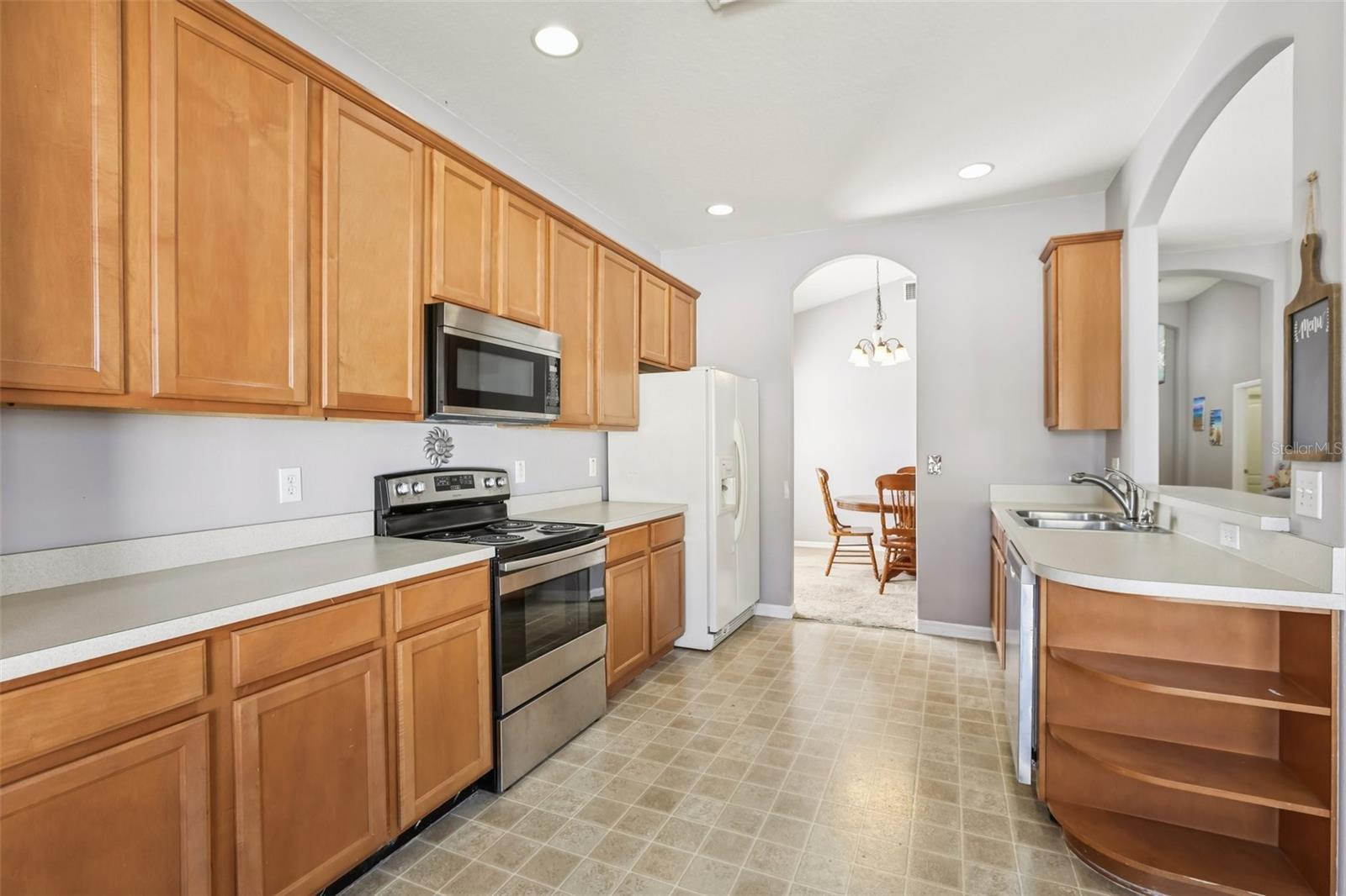 Listing photo id 20 for 7924 Moccasin Trail Drive