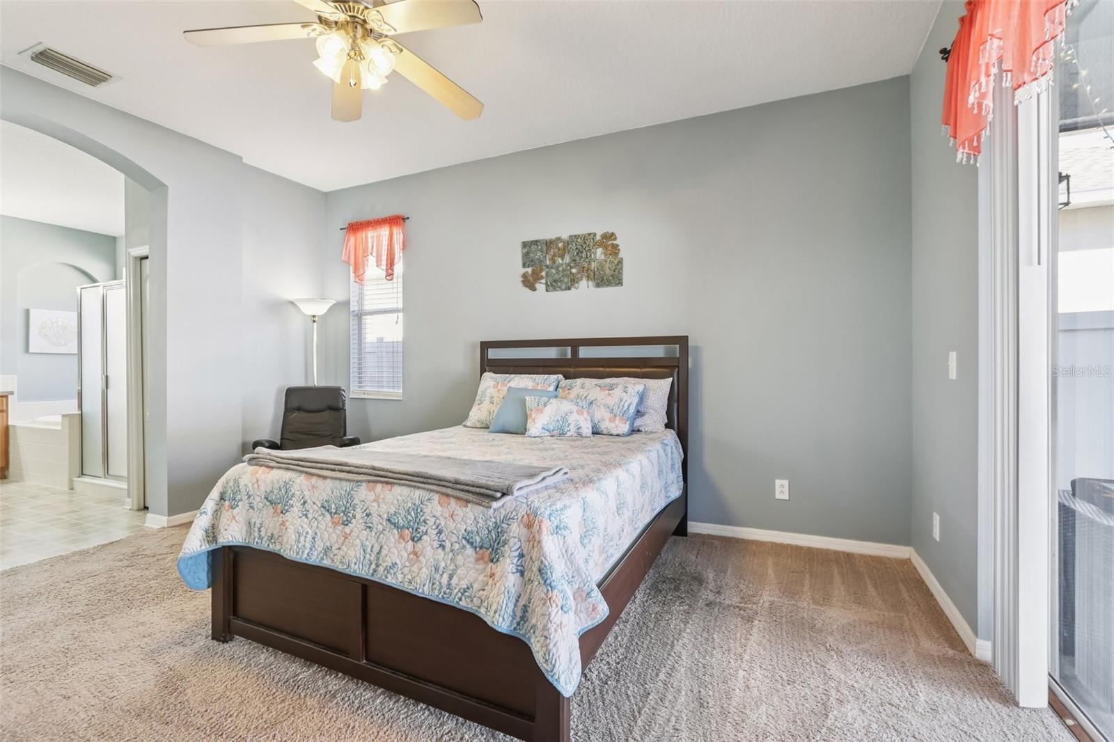 Listing photo id 32 for 7924 Moccasin Trail Drive