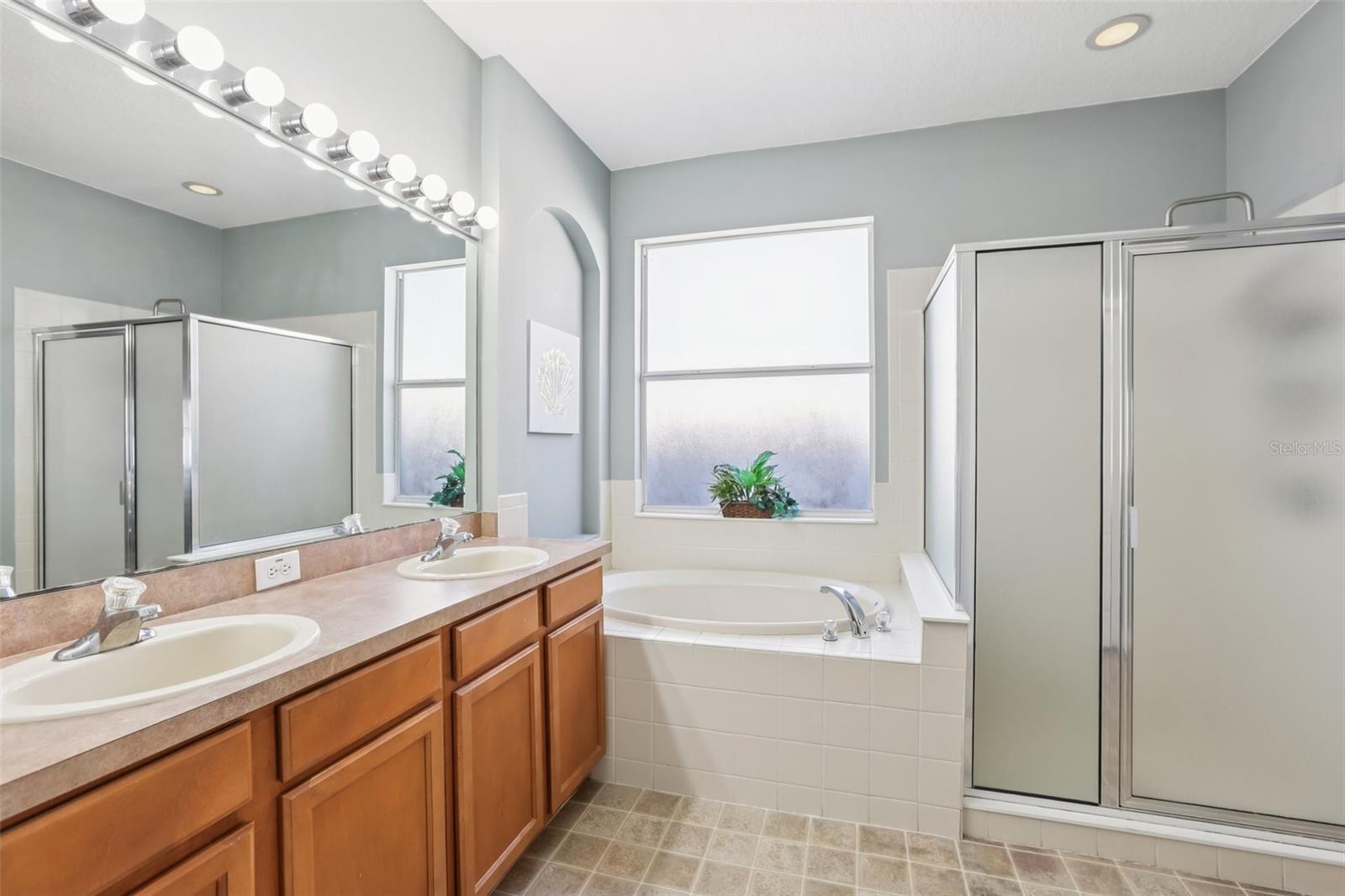 Listing photo id 36 for 7924 Moccasin Trail Drive