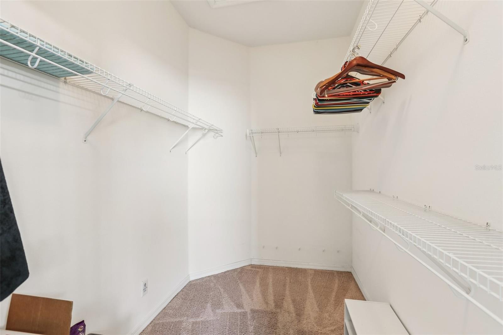 Listing photo id 37 for 7924 Moccasin Trail Drive